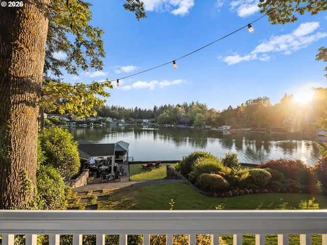 16755 GRAEF Cir, Lake Oswego, OR 97035