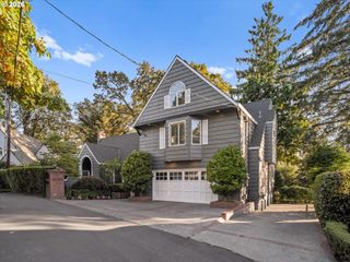 16755 GRAEF Cir, Lake Oswego, OR 97035