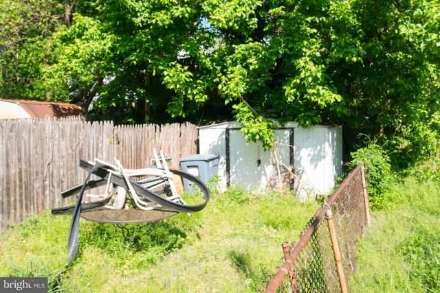 2232 CHESTER ST SE, Washington, DC 20020