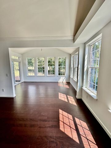 416 Fannis Cir, Gallatin, TN 37066