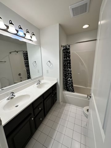 416 Fannis Cir, Gallatin, TN 37066