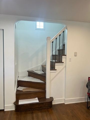 6812 S Saint Lawrence Avenue, Chicago, IL 60637