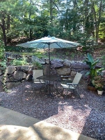 10 Beals Cove Road E, Hingham, MA 02043