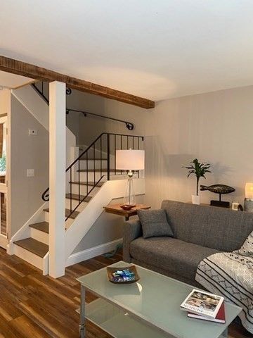 10 Beals Cove Road E, Hingham, MA 02043