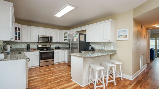 304 2nd Ave. S, North Myrtle Beach, SC 29582