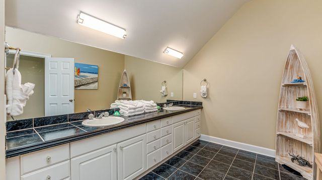 304 2nd Ave. S, North Myrtle Beach, SC 29582