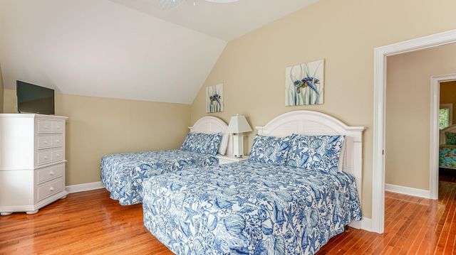 304 2nd Ave. S, North Myrtle Beach, SC 29582