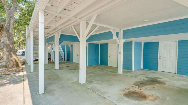 304 2nd Ave. S, North Myrtle Beach, SC 29582