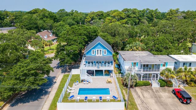 304 2nd Ave. S, North Myrtle Beach, SC 29582