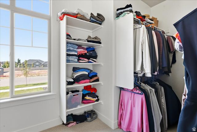 350 N AMBER LN, Layton, UT 84041