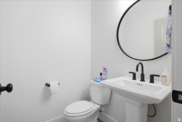 350 N AMBER LN, Layton, UT 84041