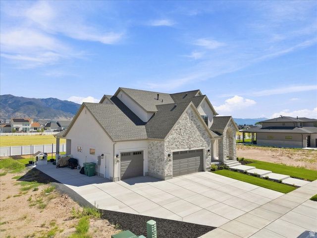 350 N AMBER LN, Layton, UT 84041