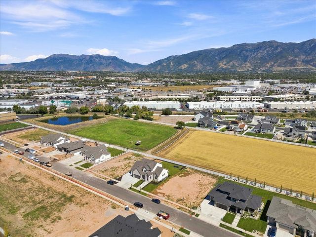 350 N AMBER LN, Layton, UT 84041