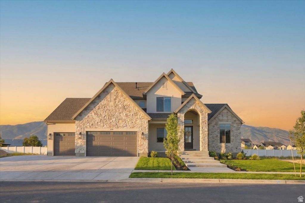 350 N AMBER LN, Layton, UT 84041 — photo 5