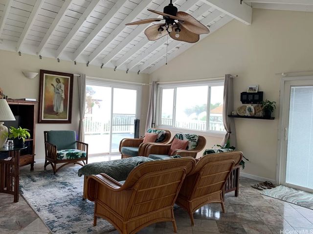 55-371 Kamehameha Highway, Laie, HI 96762