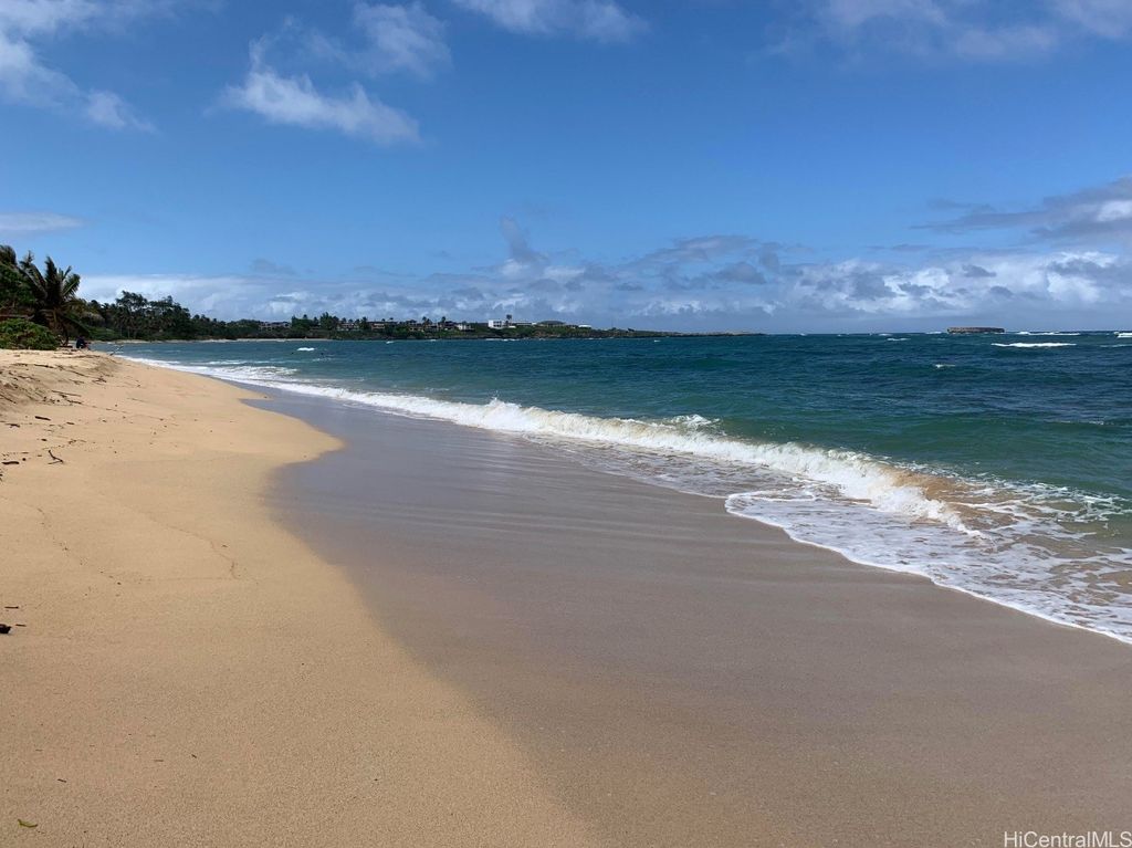 55-371 Kamehameha Highway, Laie, HI 96762