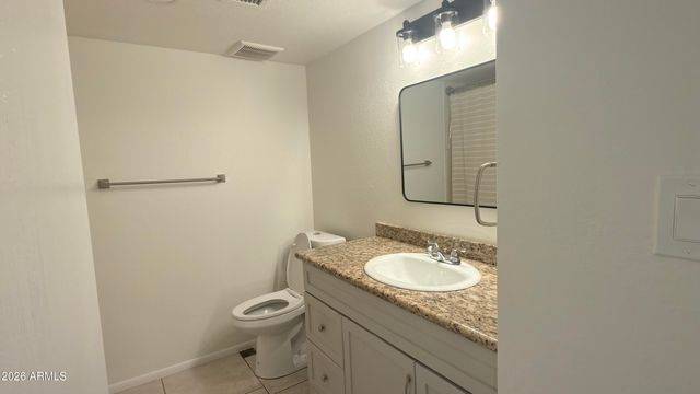 2225 E CATALINA Drive, Phoenix, AZ 85016