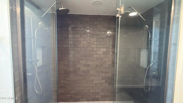 2225 E CATALINA Drive, Phoenix, AZ 85016