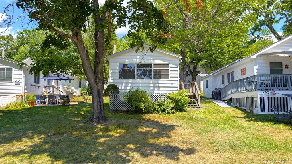 40 GARDENIA Circle 40, Hopewell Junction, NY 12533