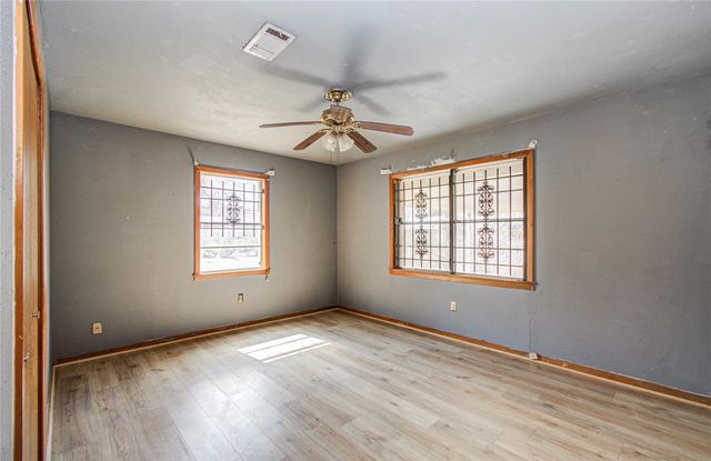 8428 Swiftwater Lane, Houston, TX 77075