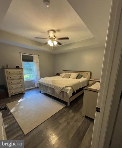 227 MOUNTAIN HEIGHTS RD, Front Royal, VA 22630