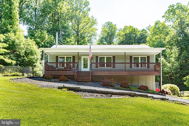 227 MOUNTAIN HEIGHTS RD, Front Royal, VA 22630