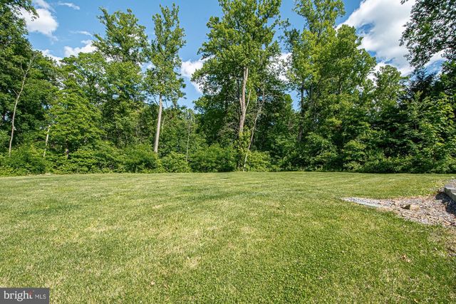 227 MOUNTAIN HEIGHTS RD, Front Royal, VA 22630