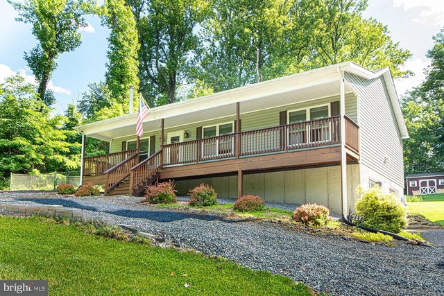 227 MOUNTAIN HEIGHTS RD, Front Royal, VA 22630