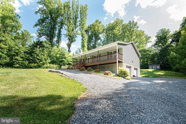 227 MOUNTAIN HEIGHTS RD, Front Royal, VA 22630