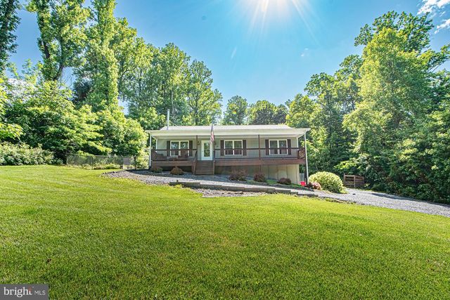 227 MOUNTAIN HEIGHTS RD, Front Royal, VA 22630