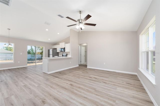 19 WATER TRACK LOOP, Ocala, FL 34472