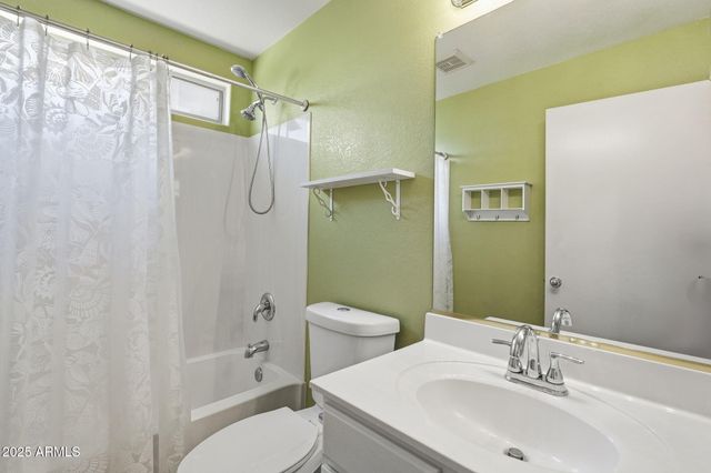 11535 E PERSIMMON Avenue, Mesa, AZ 85212