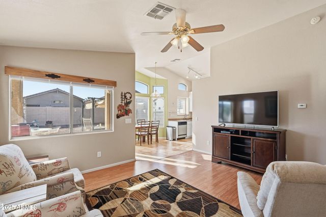 11535 E PERSIMMON Avenue, Mesa, AZ 85212