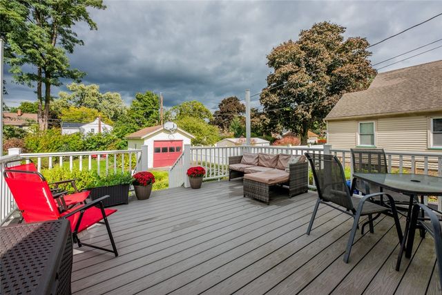92 Armstrong Avenue, Irondequoit, NY 14617