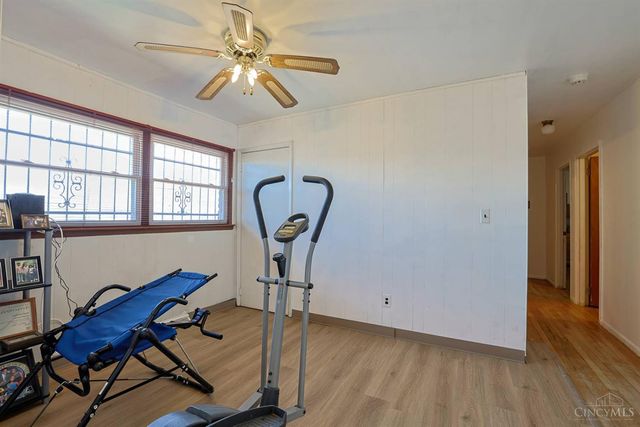 6045 Tahiti Drive, Cincinnati, OH 45224