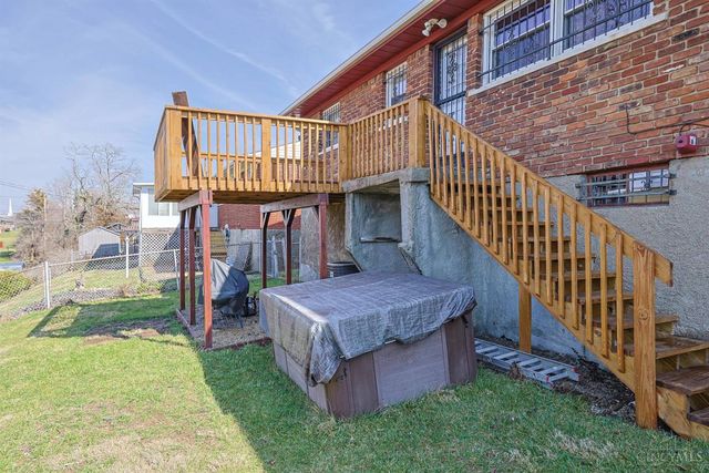 6045 Tahiti Drive, Cincinnati, OH 45224