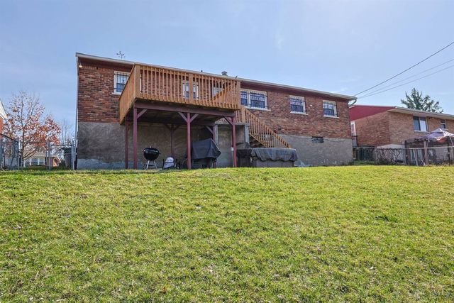 6045 Tahiti Drive, Cincinnati, OH 45224