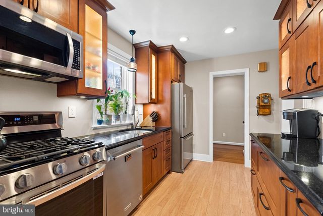 5542 18TH RD N, Arlington, VA 22205