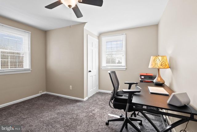 5542 18TH RD N, Arlington, VA 22205