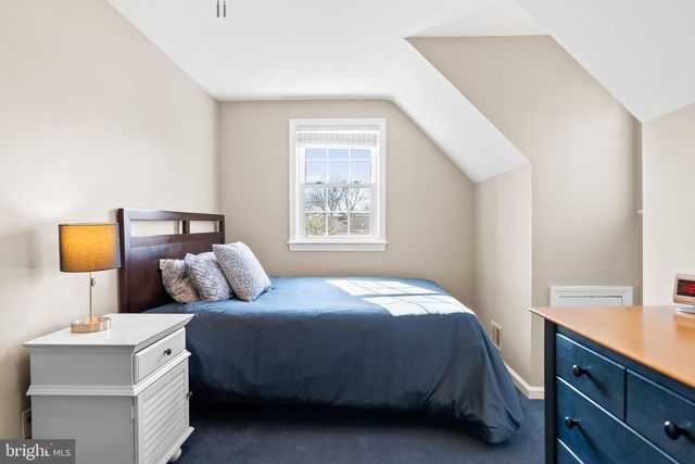 5542 18TH RD N, Arlington, VA 22205