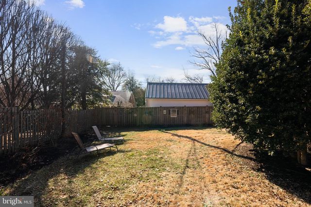 5542 18TH RD N, Arlington, VA 22205