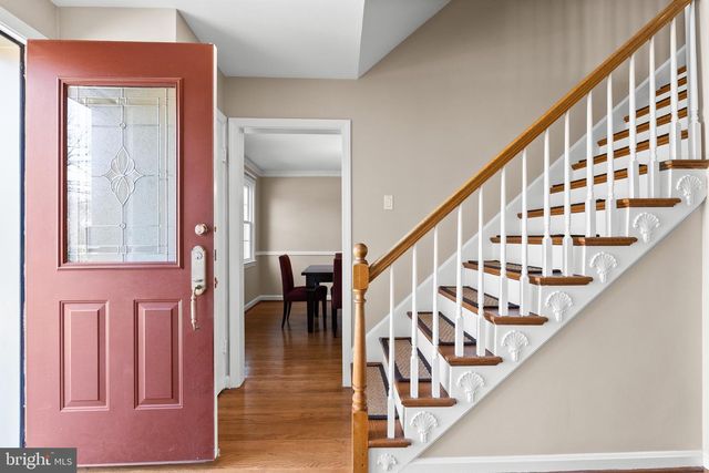 5542 18TH RD N, Arlington, VA 22205