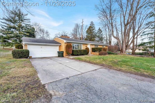 2330 Walton Boulevard, Rochester Hills, MI 48309