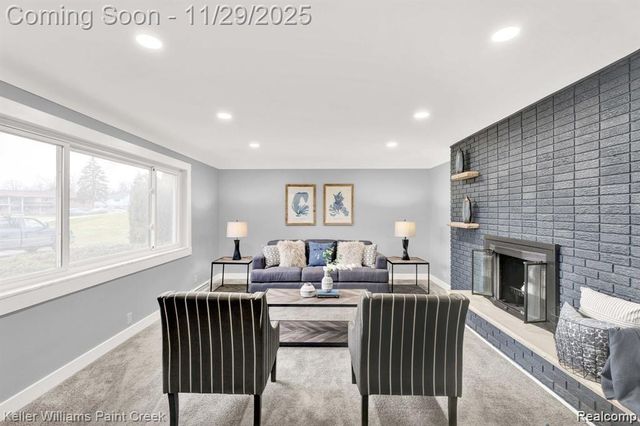 2330 Walton Boulevard, Rochester Hills, MI 48309