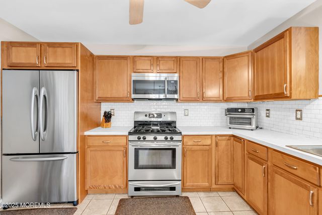 190 Delaware Avenue, Cliffwood, NJ 07721