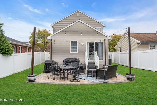 190 Delaware Avenue, Cliffwood, NJ 07721