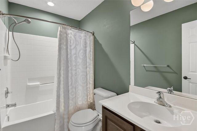 16 River Walk Drive 16, Savannah, GA 31410