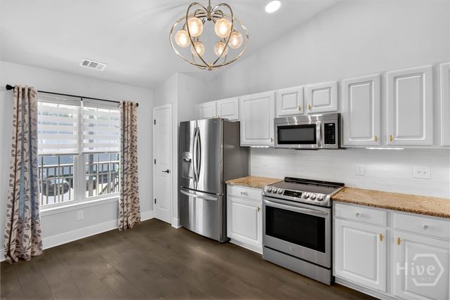 16 River Walk Drive 16, Savannah, GA 31410