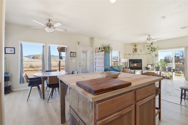 1241 Arrow Head Ranch, Santa Fe, NM 87507