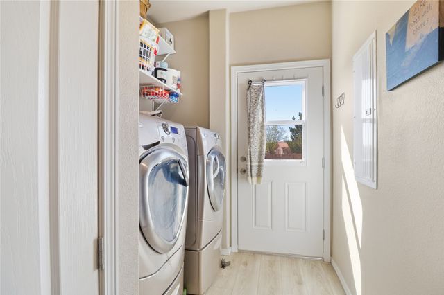 1241 Arrow Head Ranch, Santa Fe, NM 87507